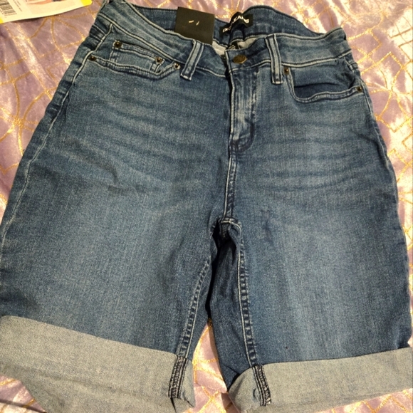 Dkny Pants - DKNY shorts